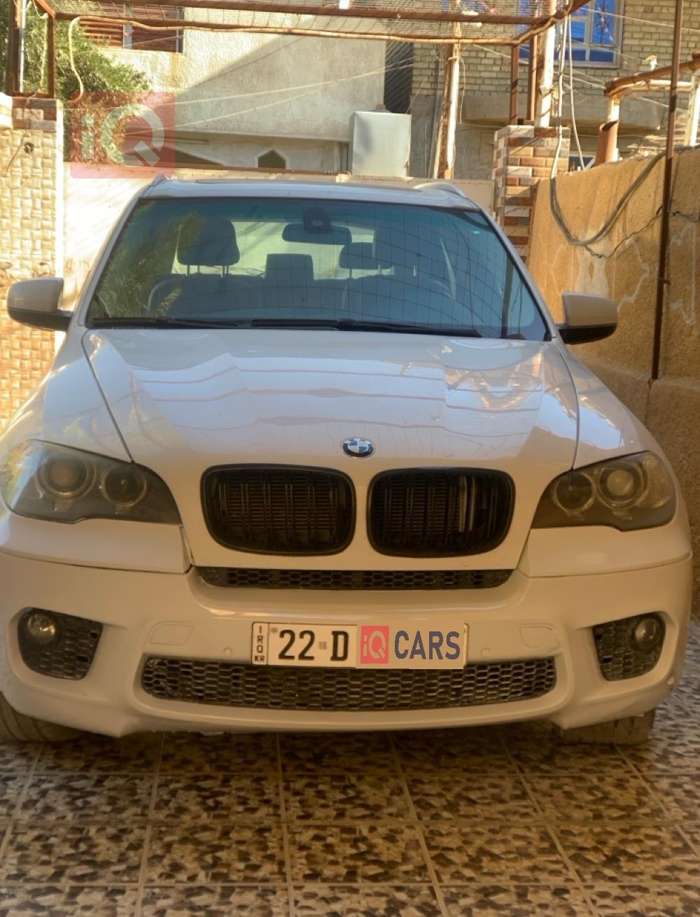 بی ئێم دەبڵیو X5